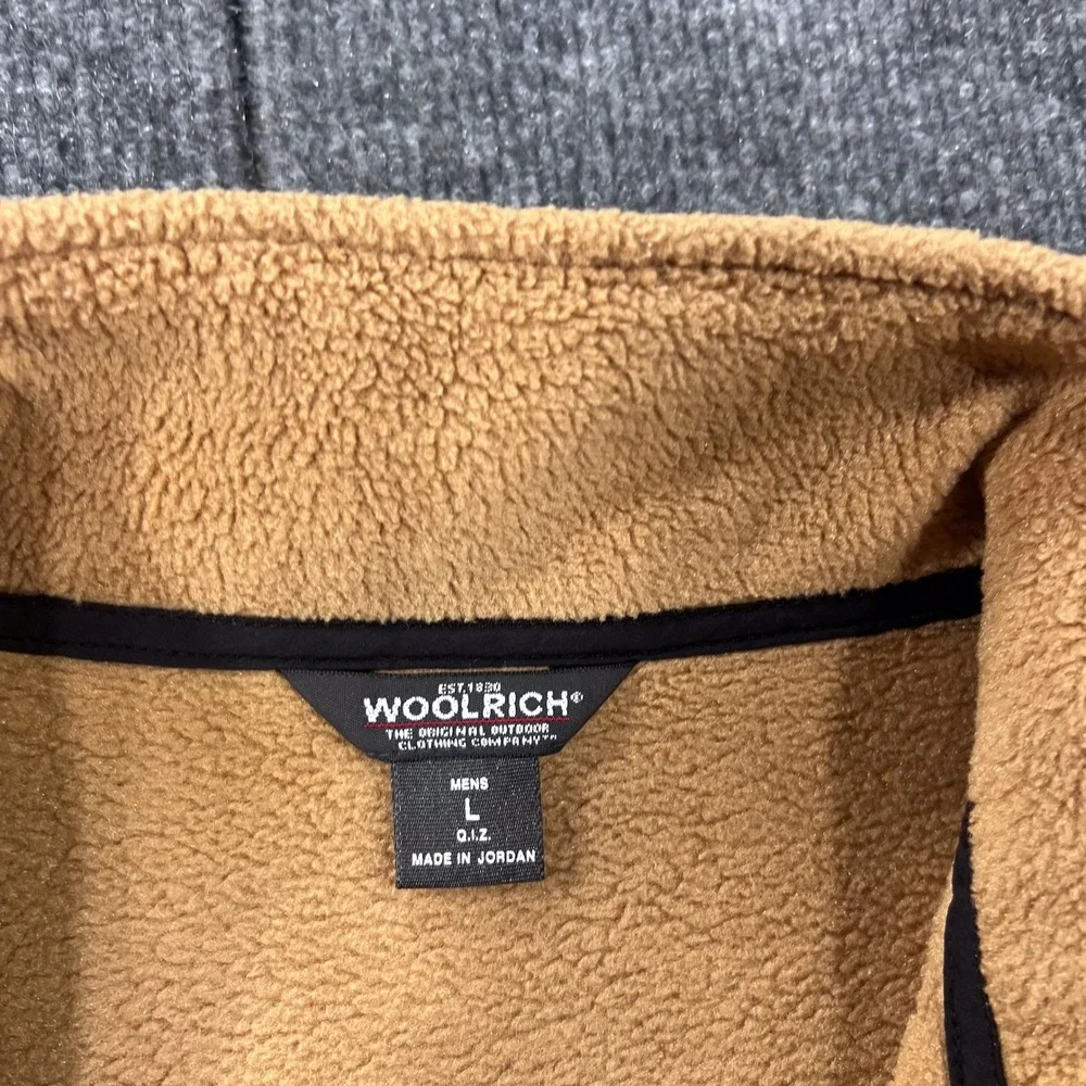 Woolrich Men's Large‎ Fleece Vest Tan/Camel Full Zip Stand Collar